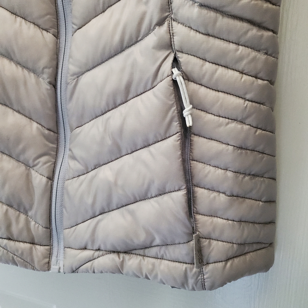 .. Oiselle Quill Vest With Pertex Quantum, Ghost (S) — image 4 of 8